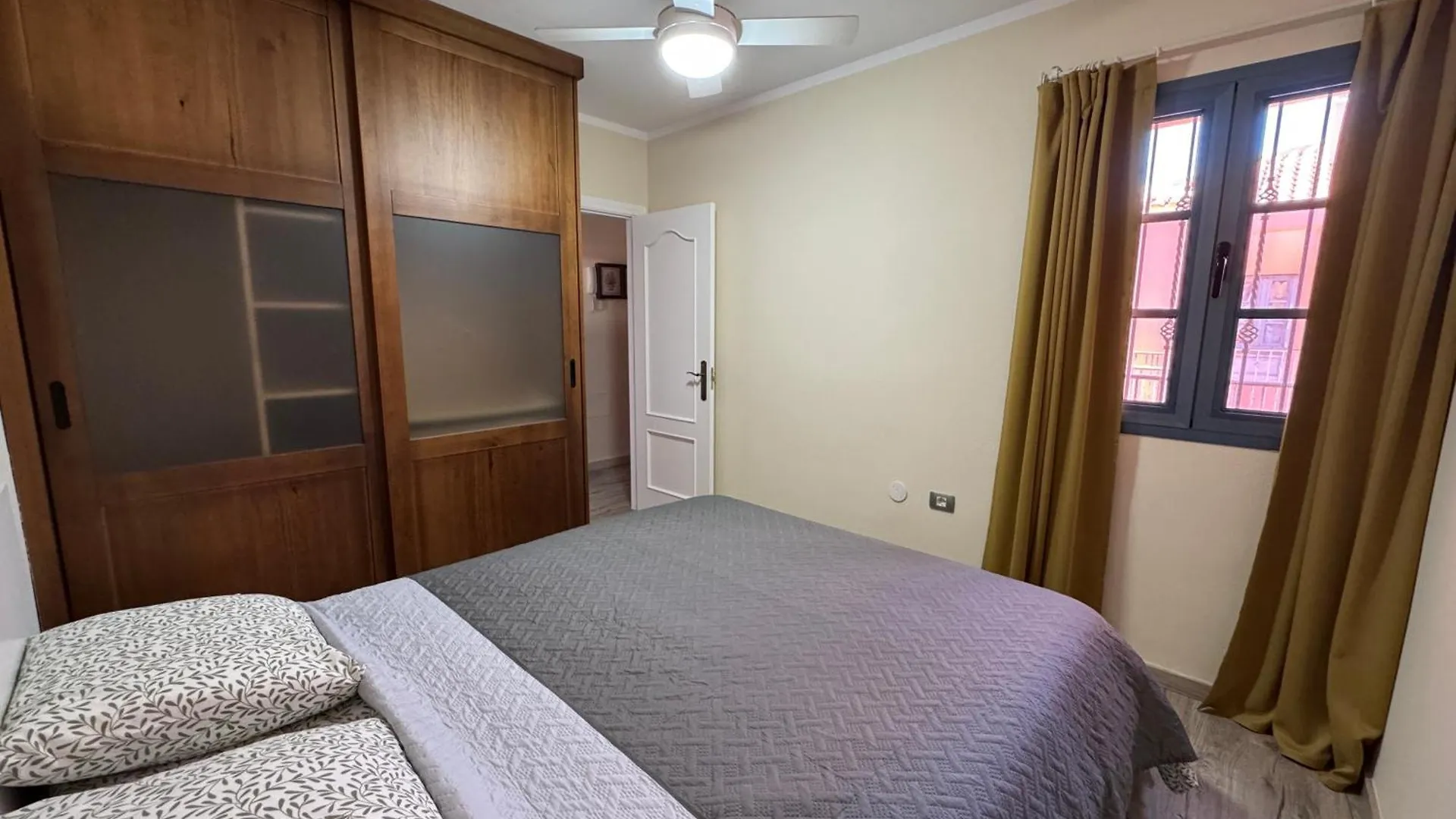Island Breeze Tenerife Arona